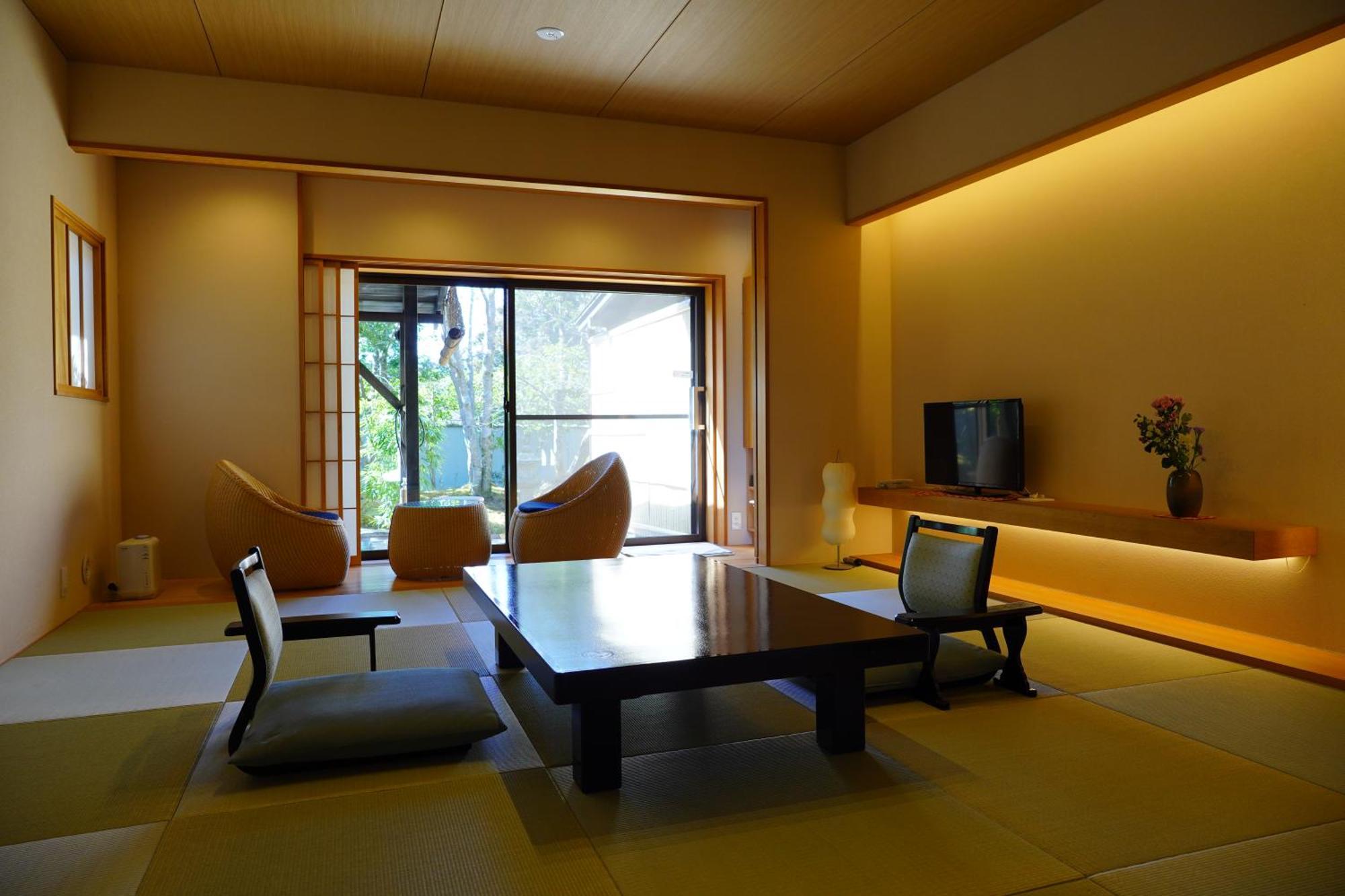 Hotel Yoshimatsu Hakone Esterno foto